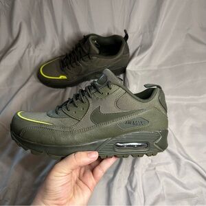 Nike Air Max 90 Surplus - Cargo Khaki Men's Sz 8/ Women’s size 9.5